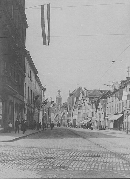 File:Düsseldorf, Ratinger Straße, Sicht vom Ratinger Tor aus, Erwin Quedenfeldt, 1909.jpg