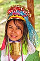 DGJ 4321 - Young Lady of the Long Neck Padong (3732482202).jpg