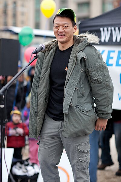 File:Dan Choi speaks at CCAN polar bear plunge.jpg