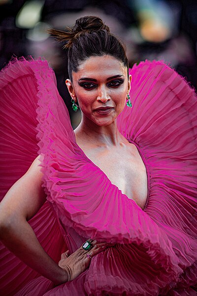 File:Deepika Padukone Pro Pics.jpg