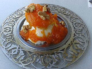 <span class="mw-page-title-main">Dondurma</span> Turkish variety of ice cream