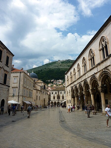 File:Dubrovnik (5821759030).jpg