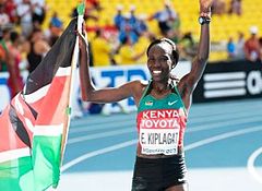 Edna Kiplagat Moscú 2013.jpg