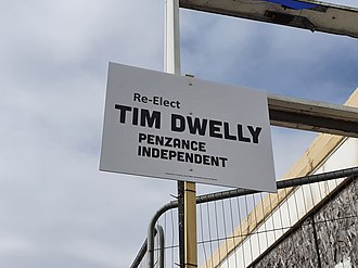 Election placard for Tim Dwelly in Penzance before the 2021 election Election poster, Penzance, April 2021.jpg