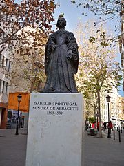 Estatua de Isabel de Portugal