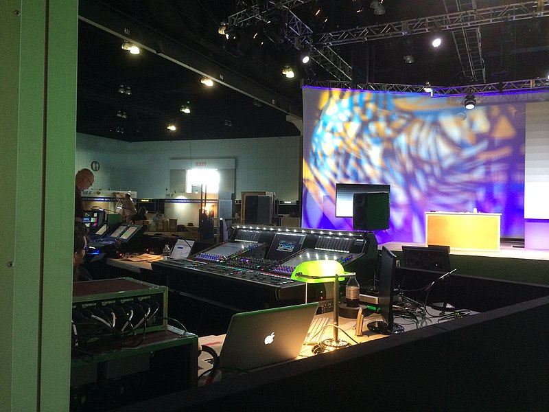 File:FOH setup - DiGiCo SD5 audio console with Genelec monitor, lighting console, etc - The Cable Show 2014, Los Angeles Convention Center (2014-04-28 09.52.37 by Blake Patterson).jpg