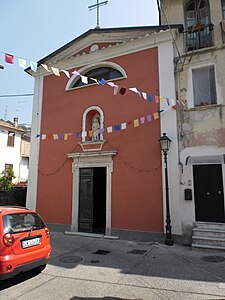 Façade de l'église de San Rocco à Massa.JPG