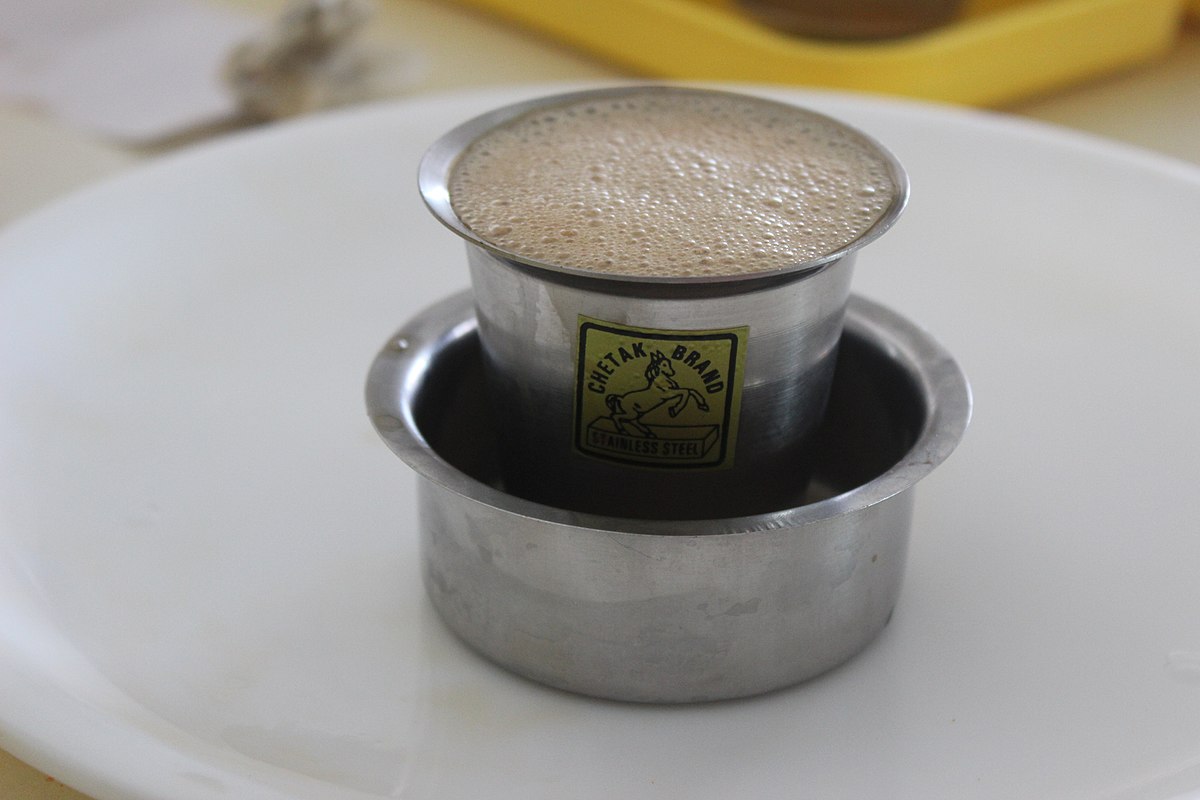 How to make authentic filter coffee at home (with tips)