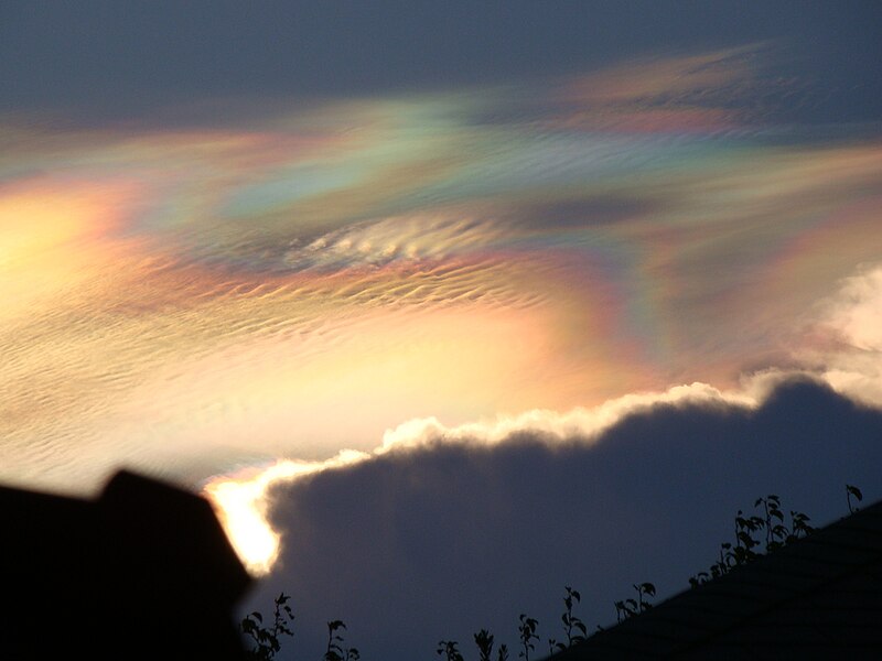 File:Fire rainbow.jpg