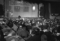 Founding congress of DEFA Studio, Berlin, May 1946 Fotothek df pk 0000196 024 Portrat, Dirigent Boulanger.jpg