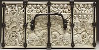 Coperchio del Walters Casket, con l'Assedio del Castello dell'Amore a sinistra e giostre.  Parigi, 1330-1350