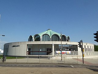 <span class="mw-page-title-main">Barkingside</span> Area of Ilford in east London, England