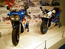 GSX-R 750 modèle 1985 et GSX-R 750 R modèle 1989.