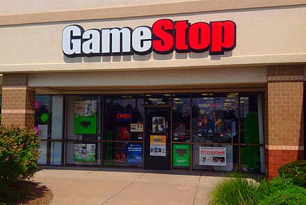 Stop gaming. GAMESTOP. GAMESTOP фото. GAMESTOP Store. GAMESTOP американский магазин.