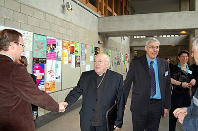 Archbishop Godfried Danneels and Bernard Himpens, Dean of the Faculty of Medicine of the Katholieke Universiteit Leuven.