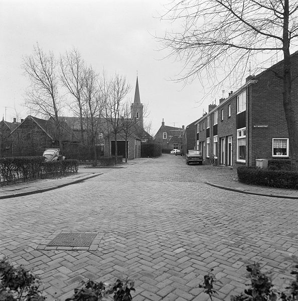 File:Goemanstraat naar ring. - Dreischor - 20063507 - RCE.jpg