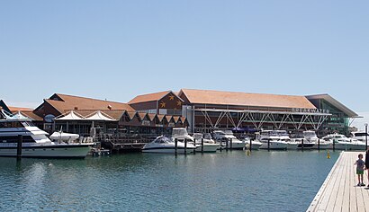 How to get to Hillarys Boat Harbour with public transport- About the place
