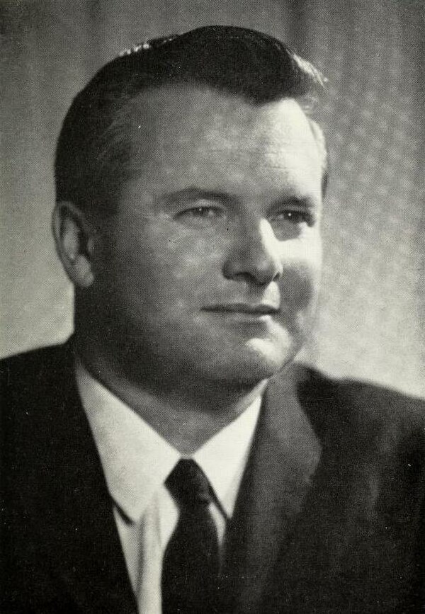 Davis as Minister of Education, 1966