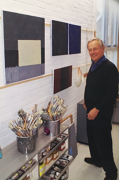 File:Hubert de Boer in Atelier.jpg