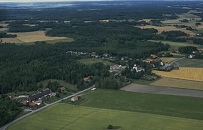 Vägbeskrivningar till Huddungeby med kollektivtrafik