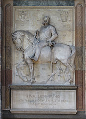 Umberto I, gezeten op een paard, afgebeeld op het Castello Sforzesco