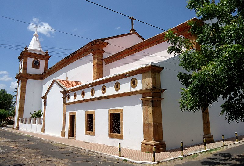 File:Igreja Matriz de Nossa Senhora do Carmo em Piracuruca 05.jpg