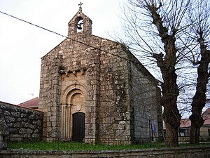 Igrexa de Santa María do Mosteiro, Nogueira, Meis.jpg