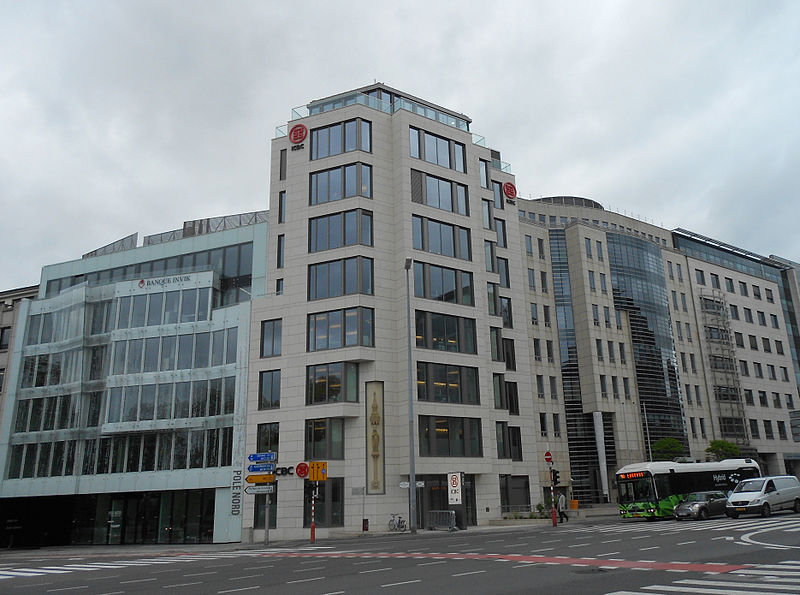 File:Industrial and Commercial Bank of China in Luxembourg - 中国工商银行 - May 2012.jpg