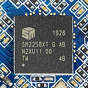 File:Innovation IT SSD 2.5 1 TB SATA III TLC-7140.jpg - Wikimedia Commons