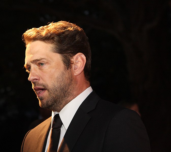 File:Jason Priestley FX (6774006174).jpg