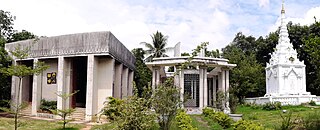 <span class="mw-page-title-main">Kandawmin Garden Mausolea</span>