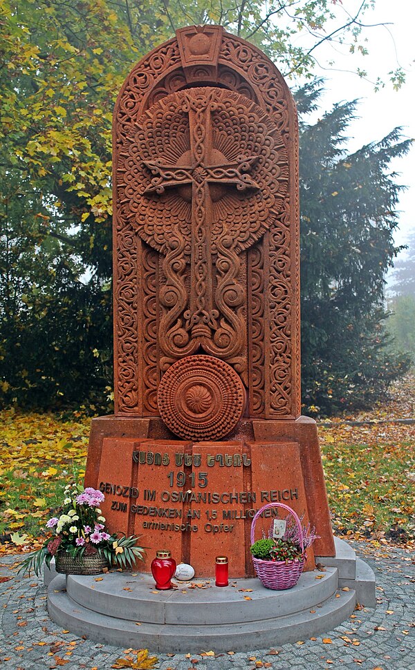 Հայոց ցեղասպանության հուշարձան (Լեեր)