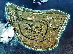 Kitadaitojima Island Aerial photograph.2009.jpg