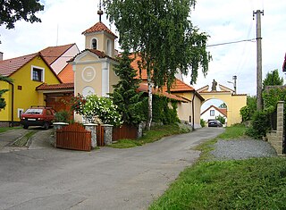 <span class="mw-page-title-main">Kněževes (Prague-West District)</span> Municipality in Central Bohemian, Czech Republic