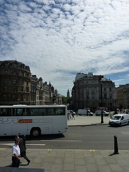 File:London July 2010 (4822131844).jpg