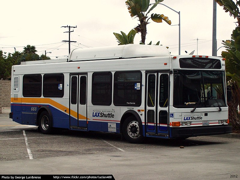 File:Los Angeles World Airports (LAX Shuttle) NABI 35-LFW 668.jpg