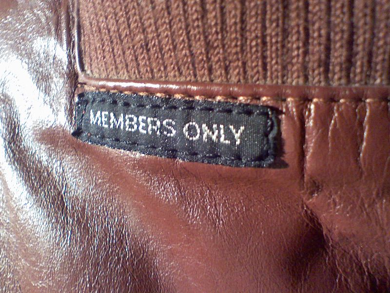 File:MEMBERS ONLY jacket tag.jpg