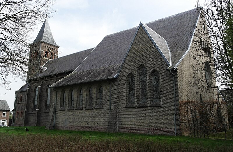 File:Maastricht, Oud-Caberg, kerk2.jpg