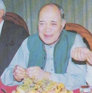 <span class="mw-page-title-main">Mahmoud Haroon</span> Pakistani political leader and governor