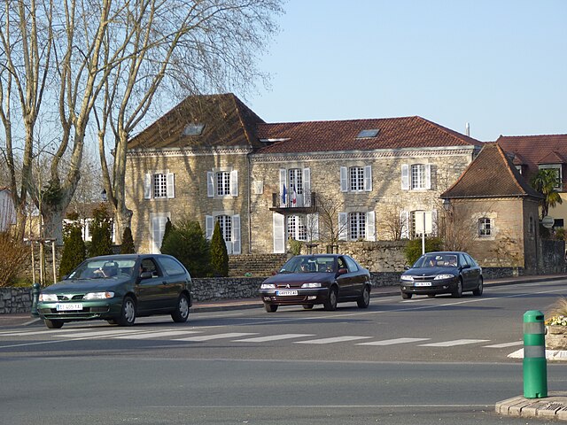 File:Mairie Saint-Paul-lès-Dax.JPG