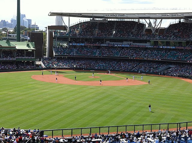 The Diamondbacks and Dodgers play in Sydney, March 23