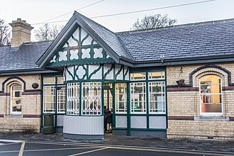 Mill's polychromatic brickwork design for GNR(I) at Malahide station Malahide Railway Station (or should I say "Train station"%3F) (cropped to remove URL).jpg