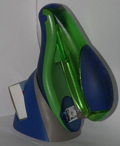 File:Maped metal stapler.jpg