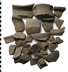 Ipswich ware shards Middle Early Medieval Ipswich Ware Pot (FindID 542201).jpg