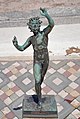 Бронзова статуя на танцуващия Фавн в Помпей