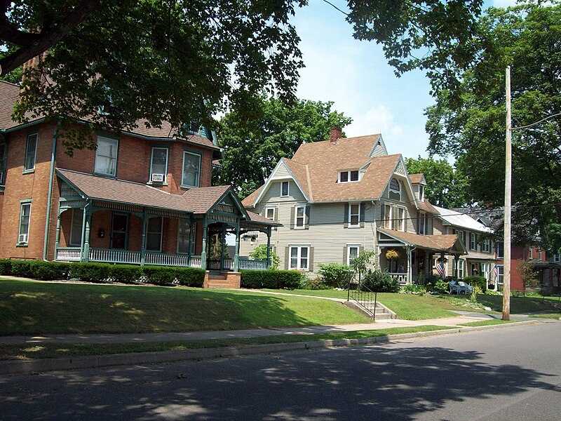 File:Muncy Historic District Jul 11.JPG