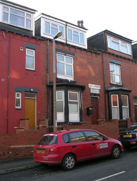 File:Muslim Association of Leeds - Mosque and Madrasah - Stratford Street - geograph.org.uk - 1082694.jpg