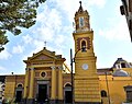 "Napoli_-_quartiere_Ponticelli_-_basilica_santuario_di_Santa_Maria_della_Neve_-_facciata_-_02.jpg" by User:Giuseppe Guida