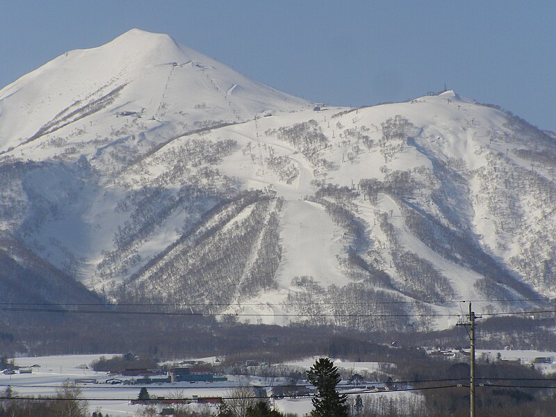 File:Niseko-Higashiyama.JPG