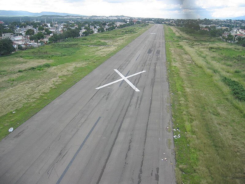 File:OldSTIairportrunway.jpg